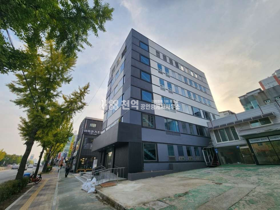 충남 천안서북구 쌍용동 80 대로변 가시성 우수한 통건물임대 월세 매물번호 10217 사진 2