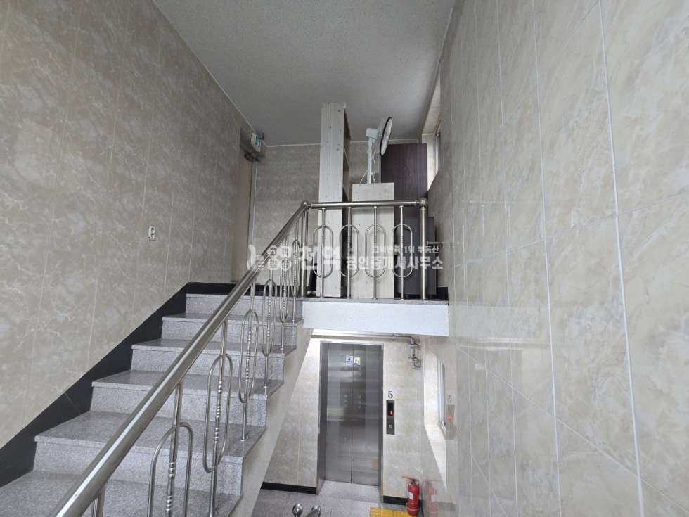 충남 천안서북구 두정동 658 1동 두정동 한국전력 뒤 깔끔한 건물 매매 매물번호 10237 사진 13